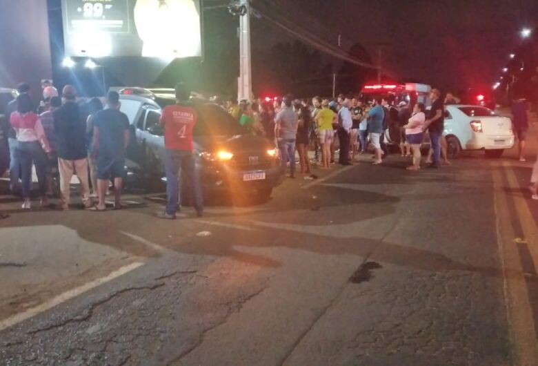 O acidente ocorreu em frente à Universidade do Pacífico, em Pedro Juan Caballero e atraiu uma multidão de curiosos para o local