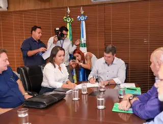Prefeitura de Campo Grande assina o primeiro contrato do novo Minha Casa Minha Vida do país; serão 60 unidades