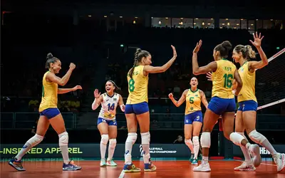Brasil bate Colômbia e avança à 2ª fase do Mundial de Vôlei Feminino