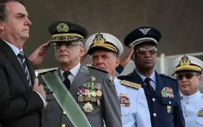 Forças Armadas cobram Bolsonaro contra atos em quartéis