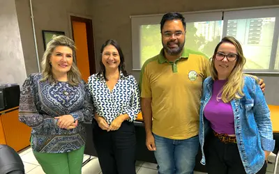 Vereadora Luiza Ribeiro se reúne na SEMADUR para firmar uma parceria sobre a destinação das podas urbanas em Campo Grande